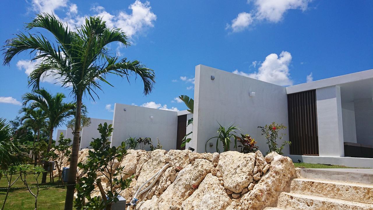 Feliz Villa Suite Miyakojima Ueno Exterior photo
