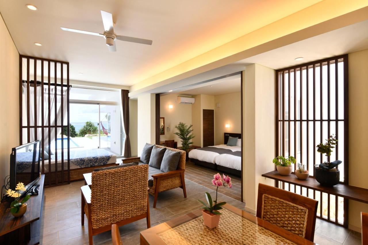 Feliz Villa Suite Miyakojima Ueno Exterior photo
